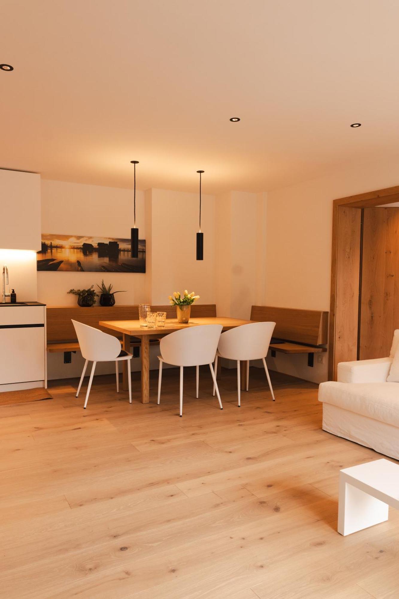 Aparthotel Hubertus Mellau メラウ エクステリア 写真