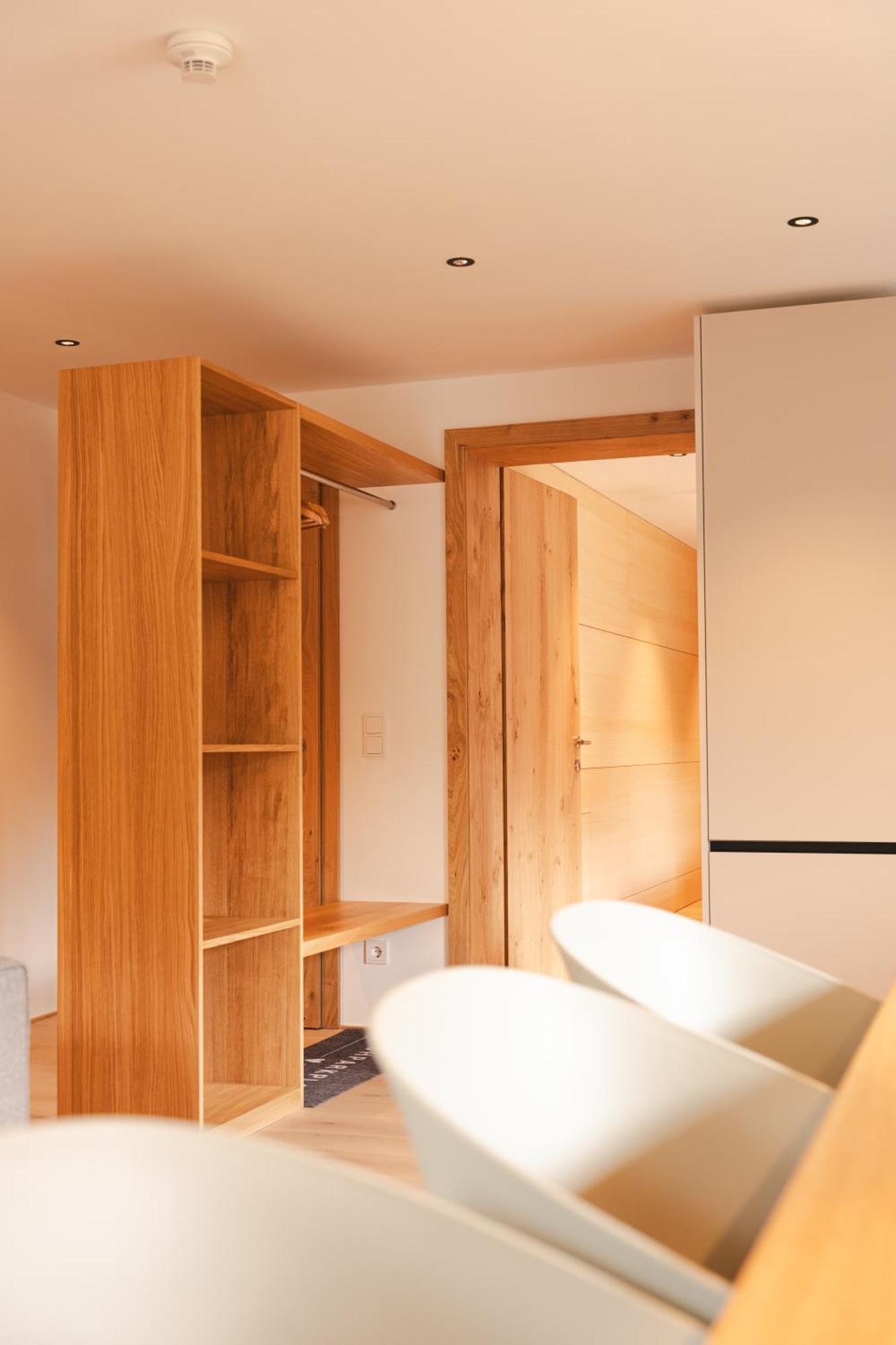 Aparthotel Hubertus Mellau メラウ 部屋 写真